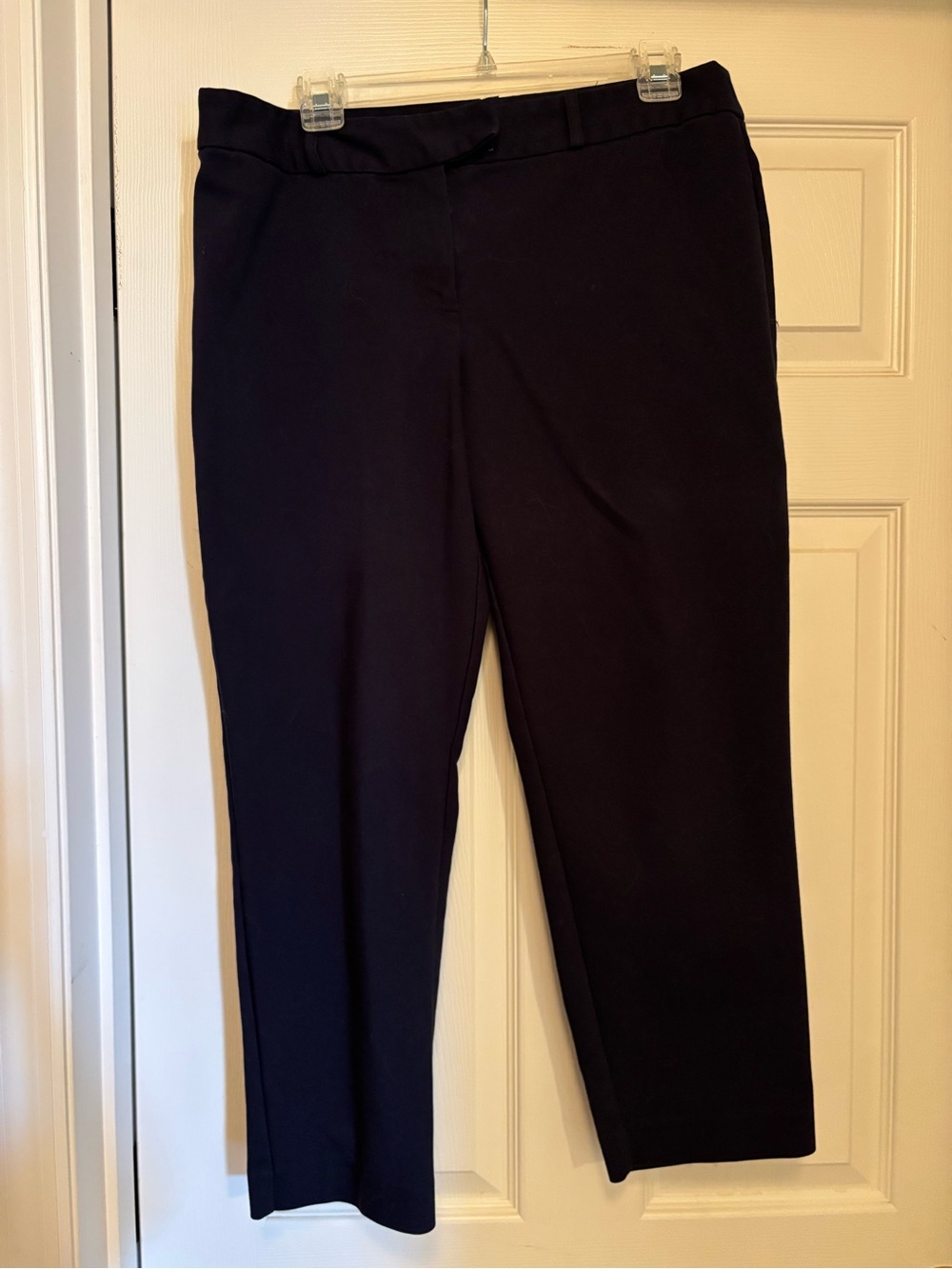 Liz Claiborne Navy Cropped Ponte Ankle Pants